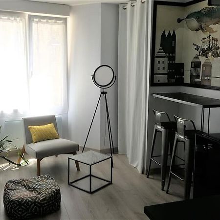 Studio Au Coeur De L'Hyper Centre Кан Экстерьер фото
